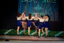 Увеличить: выступление с 2-го Международного фестиваля ирландского танца Celtic Fire 2008, проходившего в Киеве в 2008 году